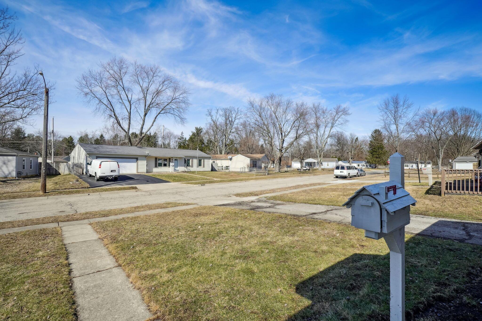 7463 Smithfield Avenue, Reynoldsburg, Ohio image 12
