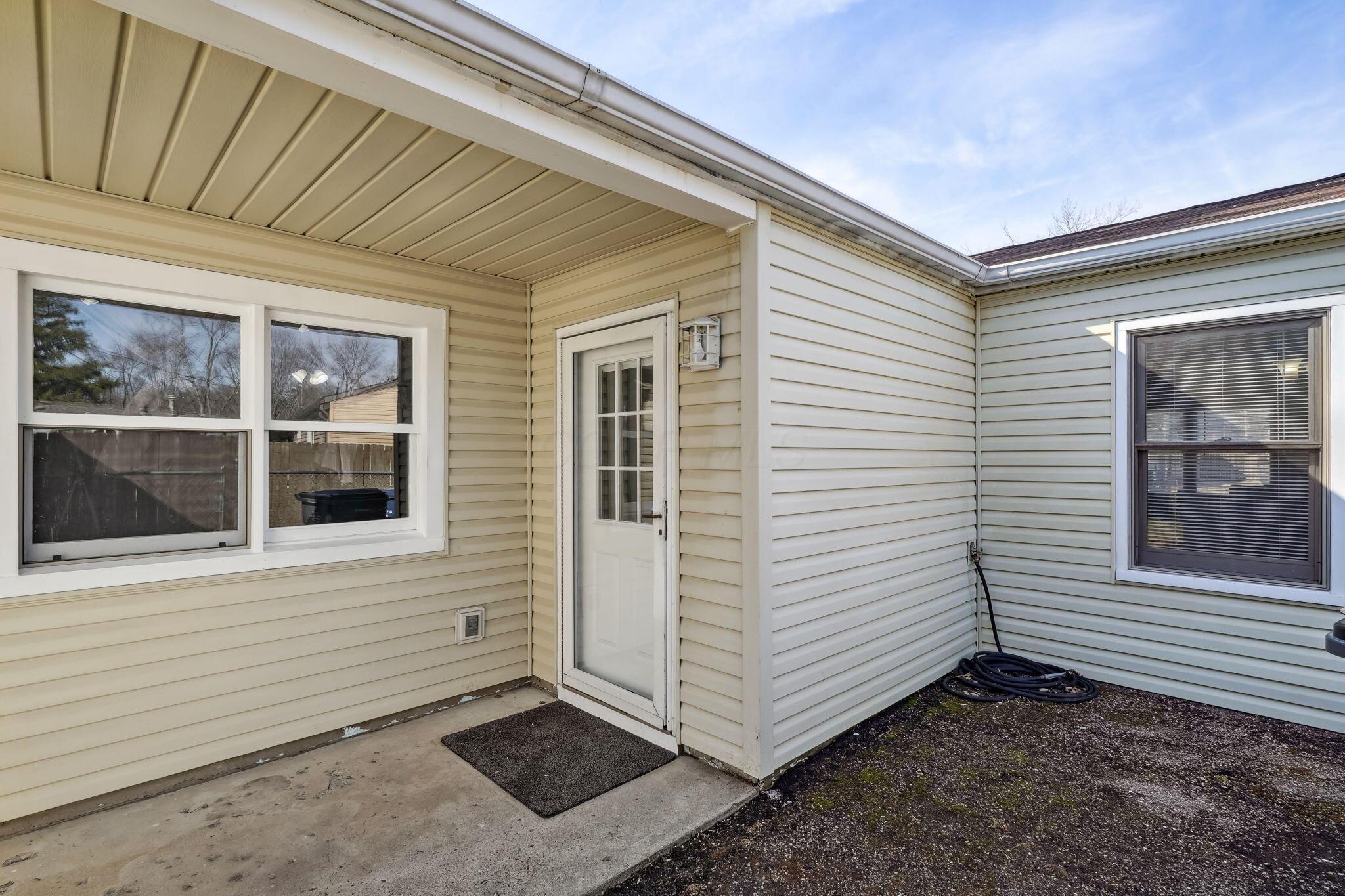 7463 Smithfield Avenue, Reynoldsburg, Ohio image 10