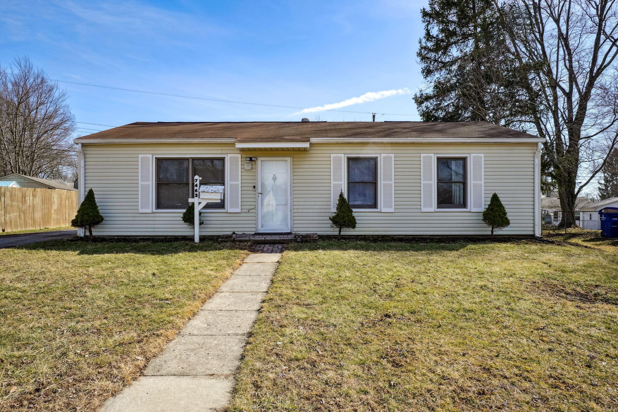 7463 Smithfield Avenue, Reynoldsburg, Ohio image 2