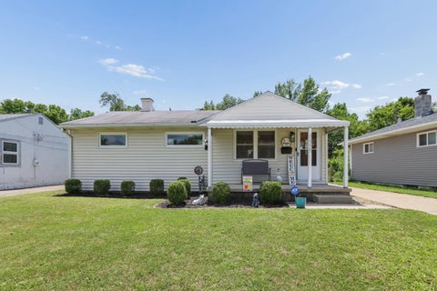 Photo of 3495 Westway Drive, Columbus, OH 43204 (MLS # 226023604)