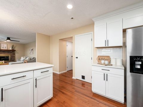 Tiny photo for 6876 Spruce Pine Drive, Columbus, OH 43235 (MLS # 225046123)