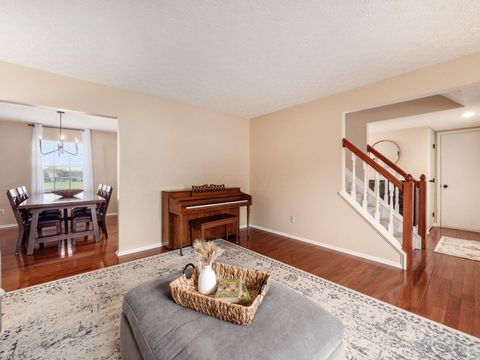 Tiny photo for 6876 Spruce Pine Drive, Columbus, OH 43235 (MLS # 225046123)