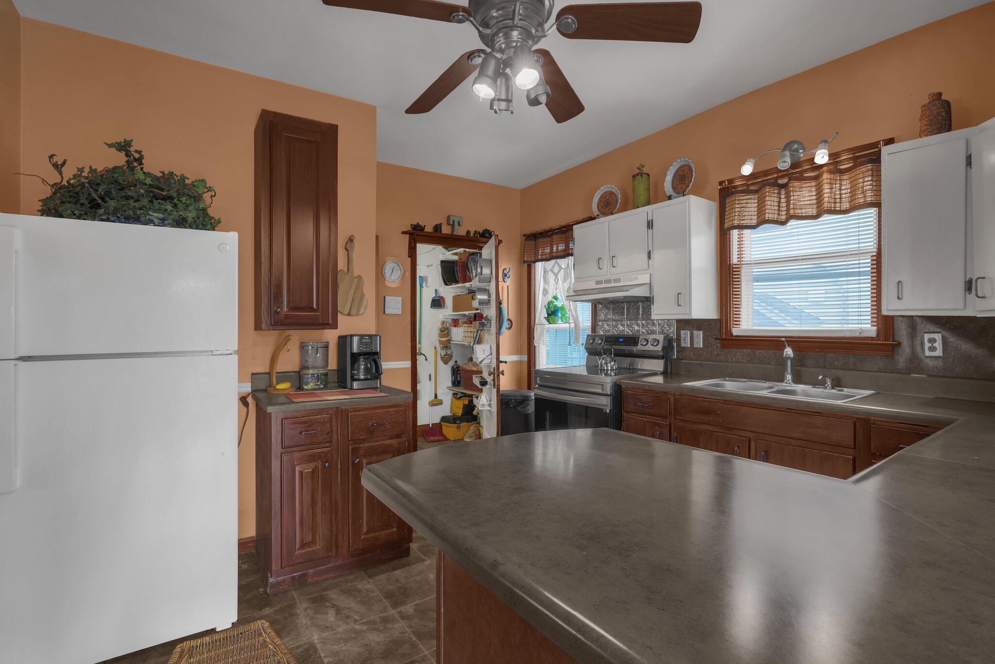 132 Orange Street, Galion, Ohio image 12