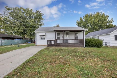 Photo of 952 Weiant Avenue, Newark, OH 43055 (MLS # 225040687) Photo of 952 Weiant Avenue, Newark, OH 43055 (MLS # 225040687)
