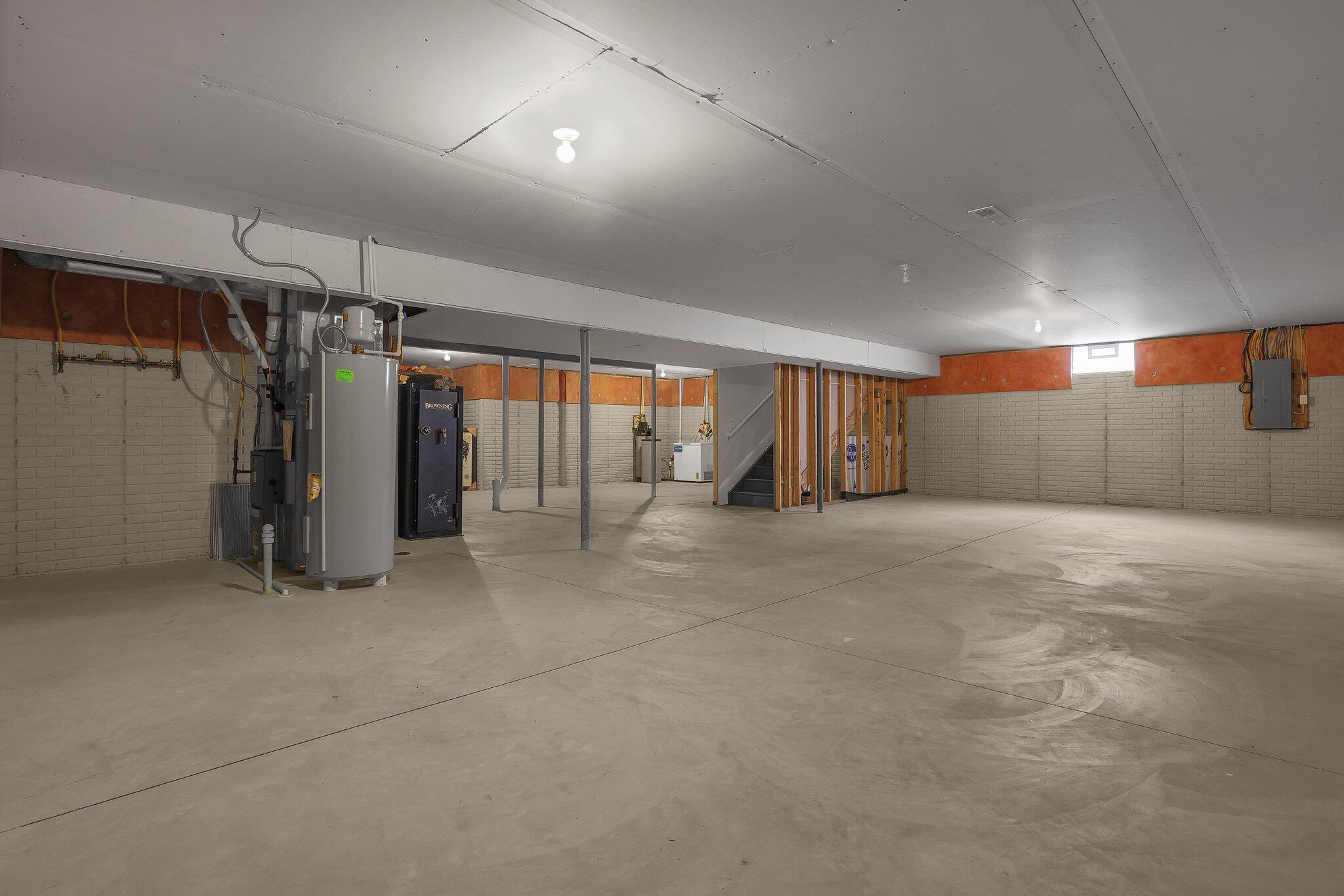 653 Viola Drive, Sunbury, Ohio image 37