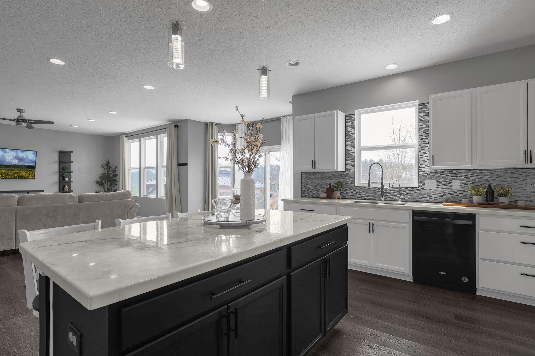 653 Viola Drive, Sunbury, Ohio image 16