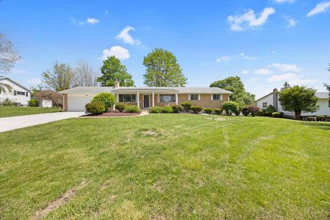 Photo of 1121 Michigan Street, Bellefontaine, OH 43311 (MLS # 226015462)