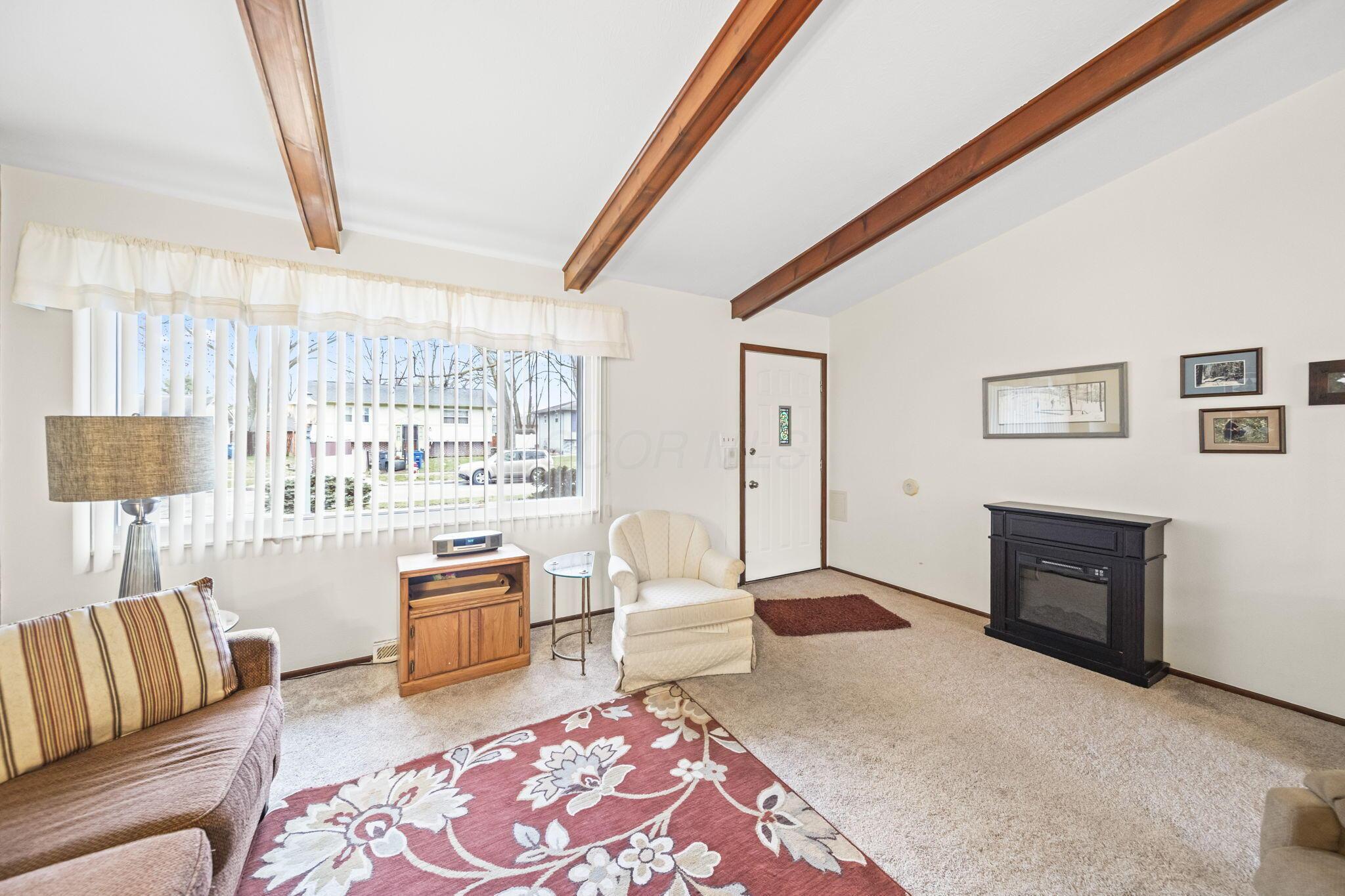 439 Canterwood Court