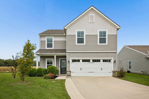 Photo of 5574 Tarboro Place, Canal Winchester, OH 43110 (MLS # 226037670)