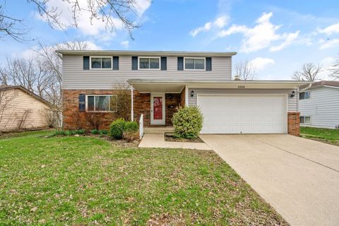 Photo of 3398 Independence Street, Grove City, OH 43123 (MLS # 226007644)