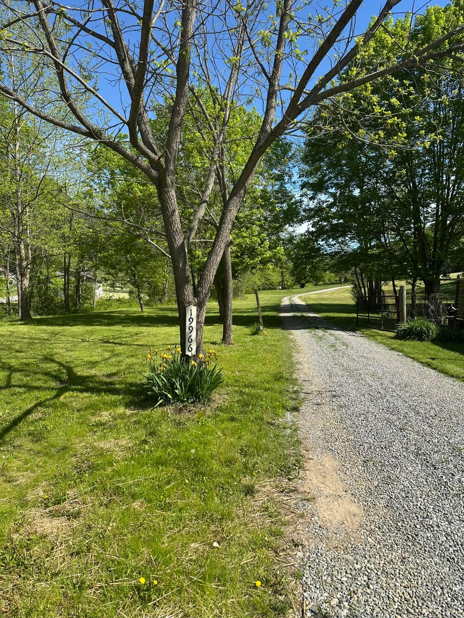19966 Happy Hollow Road, Laurelville, Ohio image 3