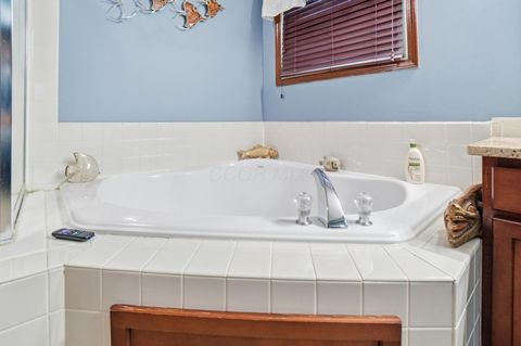 Tiny photo for 794 Odevene Way, Delaware, OH 43015 (MLS # 225045350)