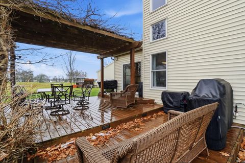 Tiny photo for 794 Odevene Way, Delaware, OH 43015 (MLS # 225045350)