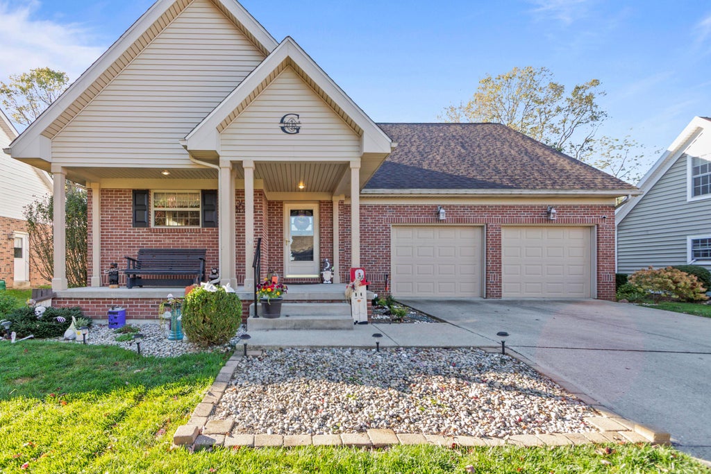 Photo of 617 Donnelly Avenue, Springfield, OH 45503 (MLS # 226040133)