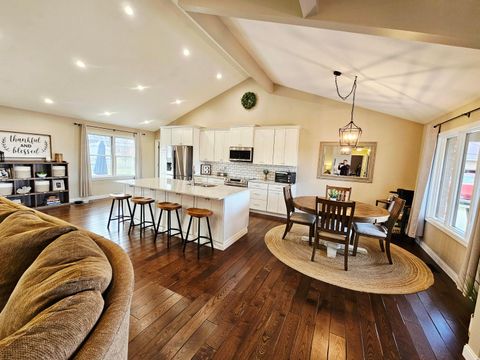 Tiny photo for 1311 Reservoir Court, Washington Court House, OH 43160 (MLS # 225045112)