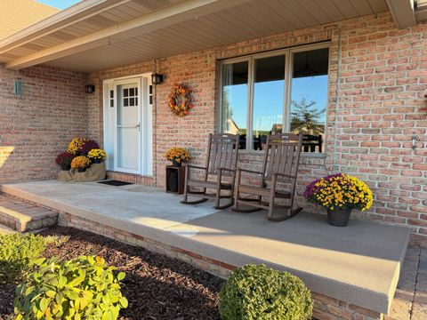 Tiny photo for 1311 Reservoir Court, Washington Court House, OH 43160 (MLS # 225045112)