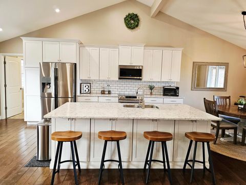 Tiny photo for 1311 Reservoir Court, Washington Court House, OH 43160 (MLS # 225045112)