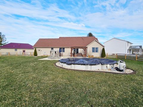 Tiny photo for 1311 Reservoir Court, Washington Court House, OH 43160 (MLS # 225045112)