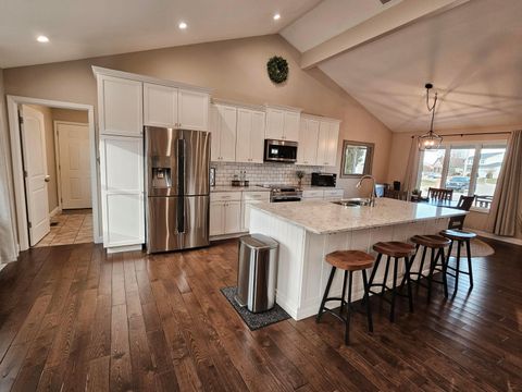 Tiny photo for 1311 Reservoir Court, Washington Court House, OH 43160 (MLS # 225045112)