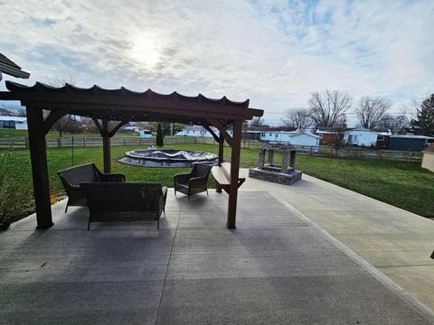 Tiny photo for 1311 Reservoir Court, Washington Court House, OH 43160 (MLS # 225045112)