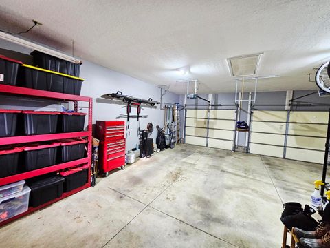 Tiny photo for 1311 Reservoir Court, Washington Court House, OH 43160 (MLS # 225045112)