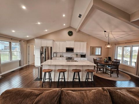 Tiny photo for 1311 Reservoir Court, Washington Court House, OH 43160 (MLS # 225045112)