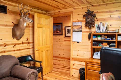 Tiny photo for 4080 Jacksontown Road, Heath, OH 43056 (MLS # 226021316)