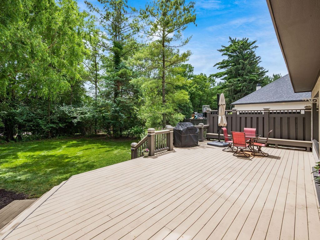 Photo of 5137 Chaffinch Court, Dublin, OH 43017 (MLS # 226012246)