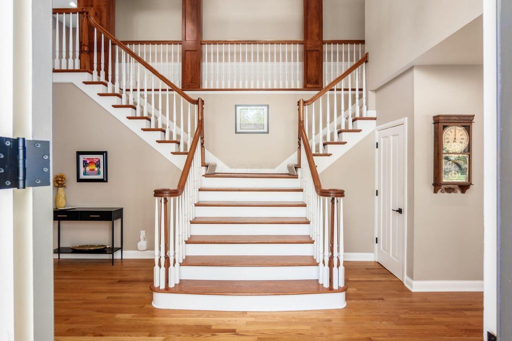Photo of 5137 Chaffinch Court, Dublin, OH 43017 (MLS # 226012246)