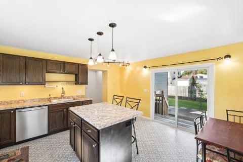 Tiny photo for 684 Ravenna Circle, Reynoldsburg, OH 43068 (MLS # 226035131)