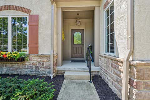 Tiny photo for 899 John Michael Way, Columbus, OH 43235 (MLS # 226027017)