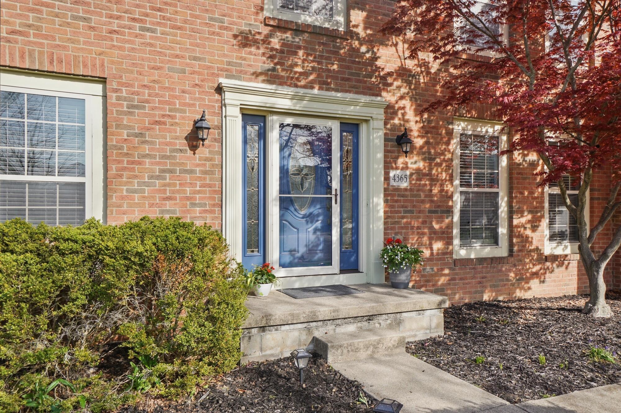 4365 Wicken Court, Hilliard, Ohio image 4