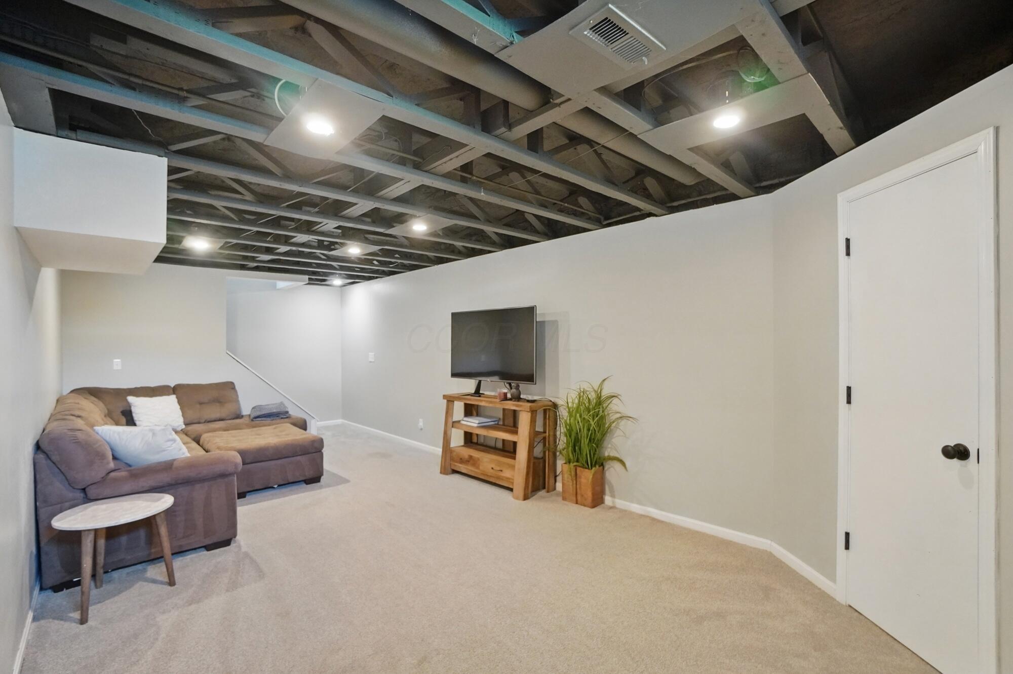 4365 Wicken Court, Hilliard, Ohio image 48