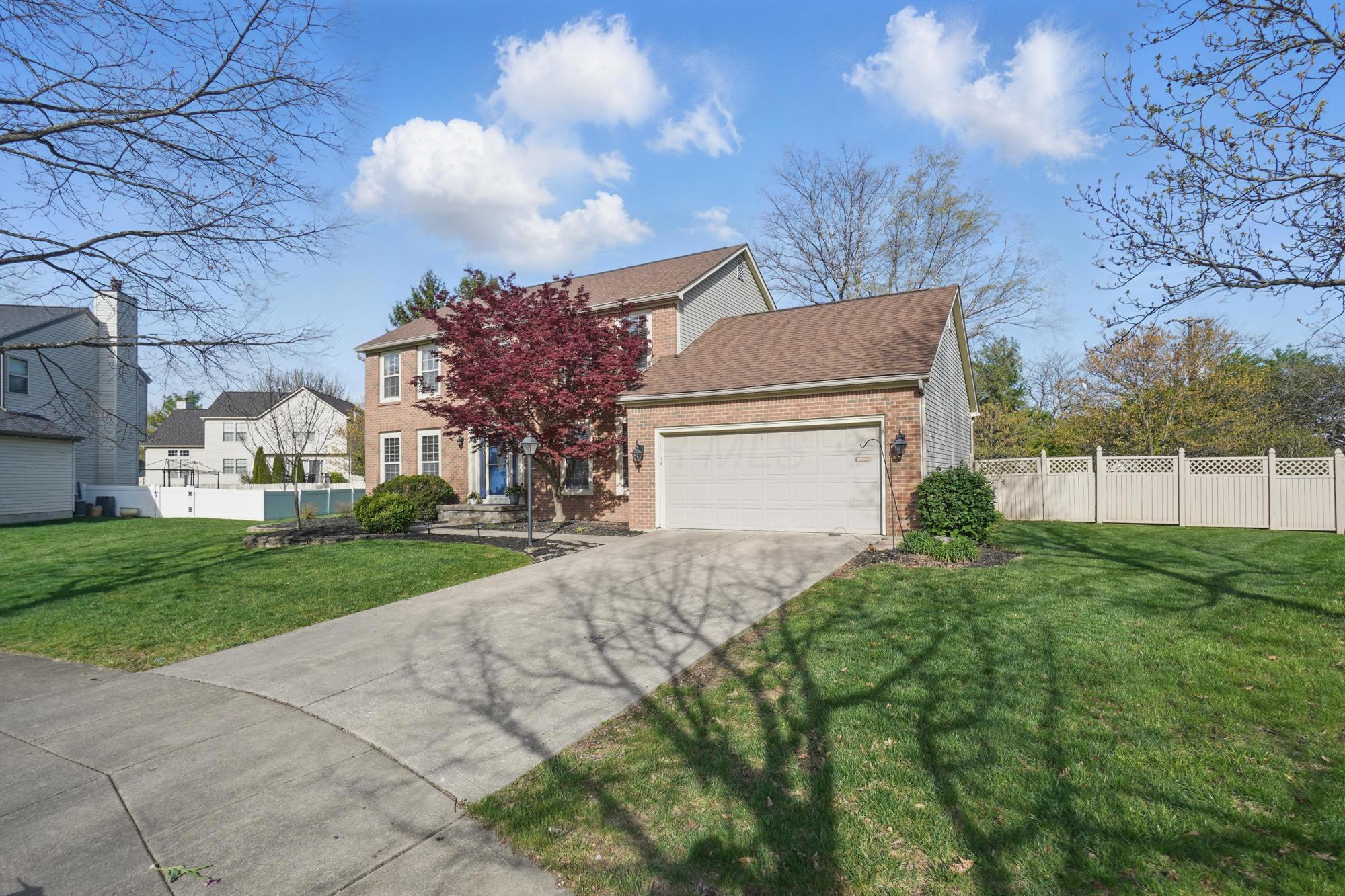 4365 Wicken Court, Hilliard, Ohio image 2