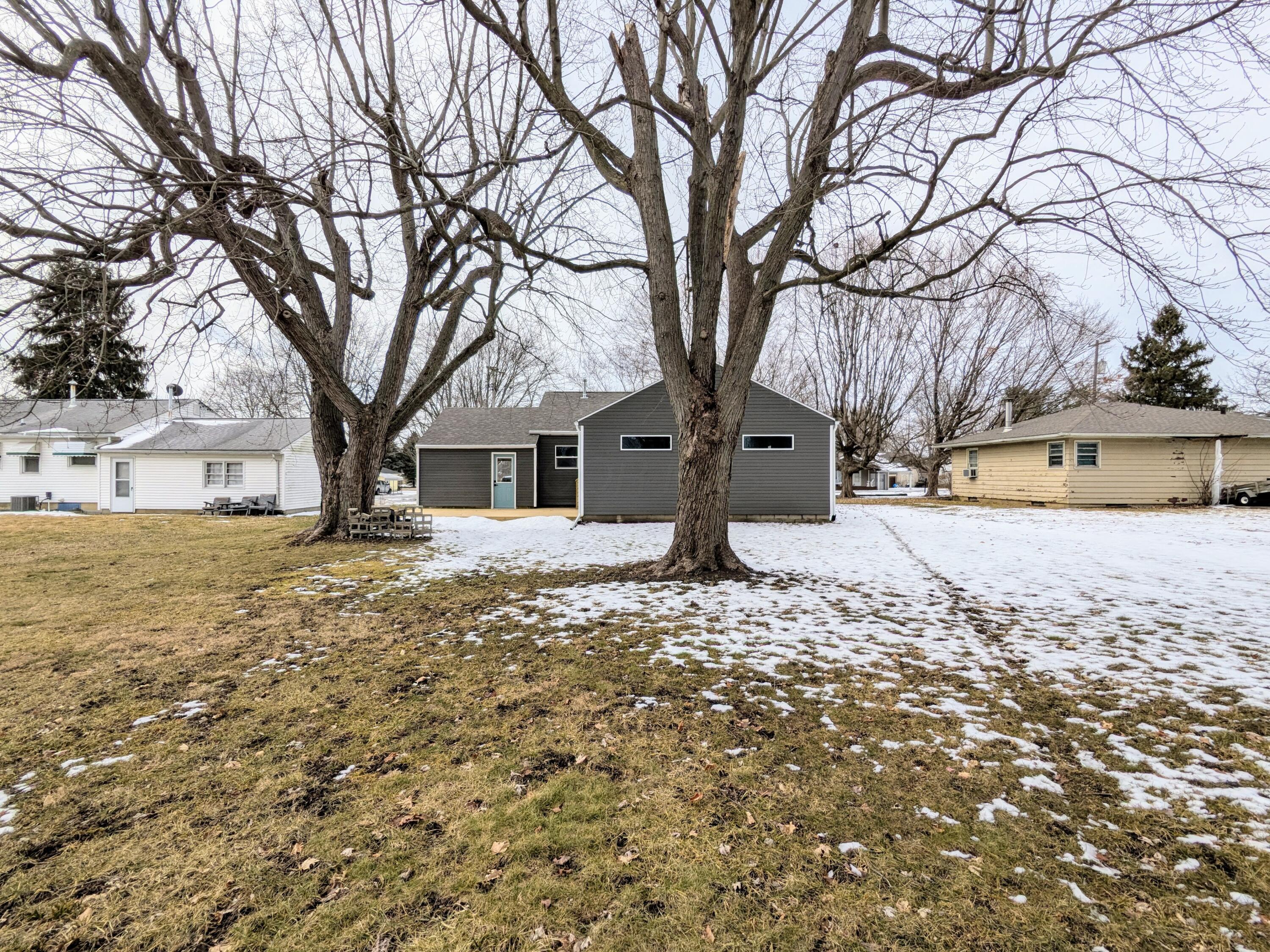 386 Linda Mel Drive, Marion, Ohio image 36