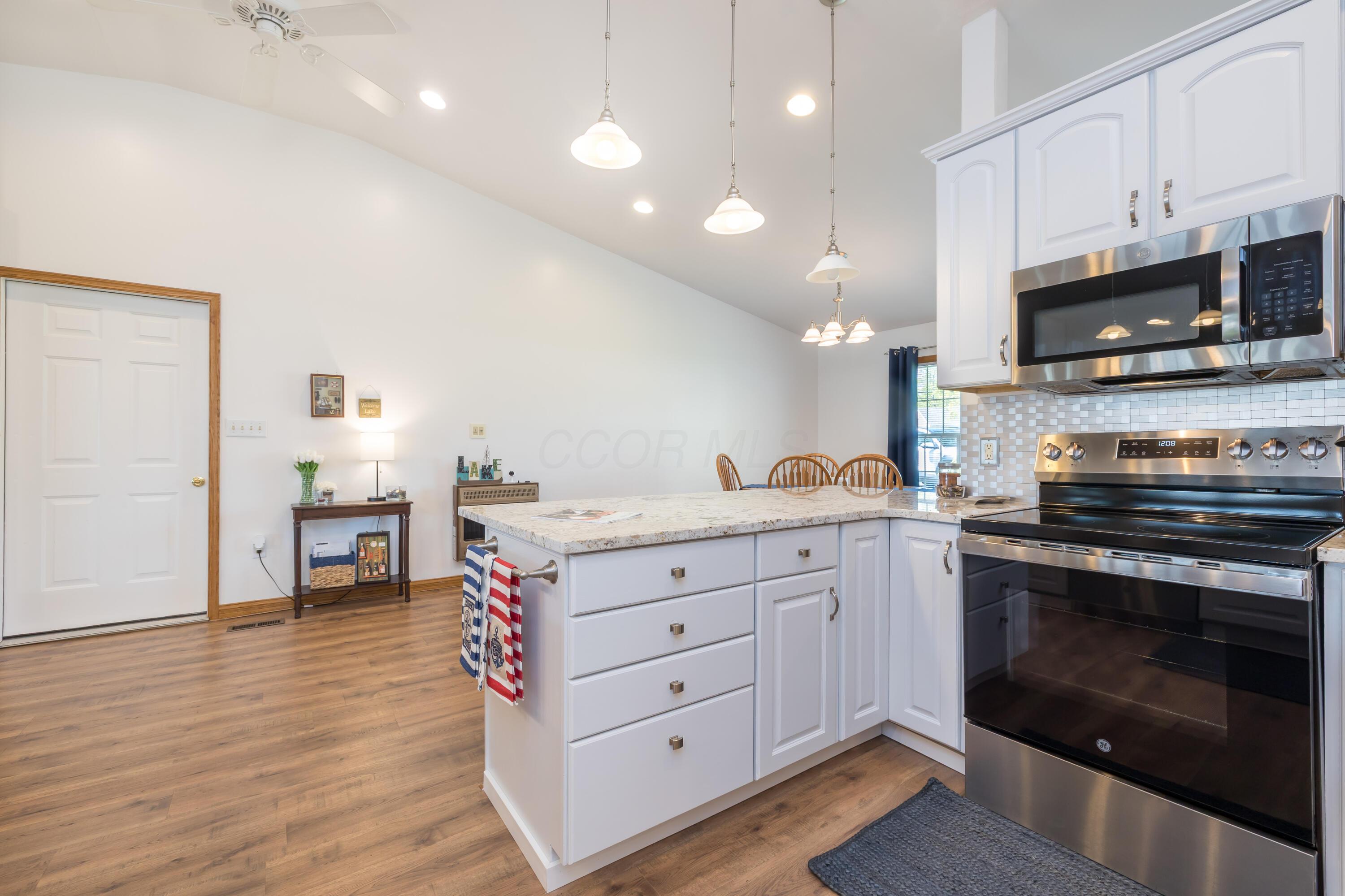 9342 Oh-368, Huntsville, Ohio image 25