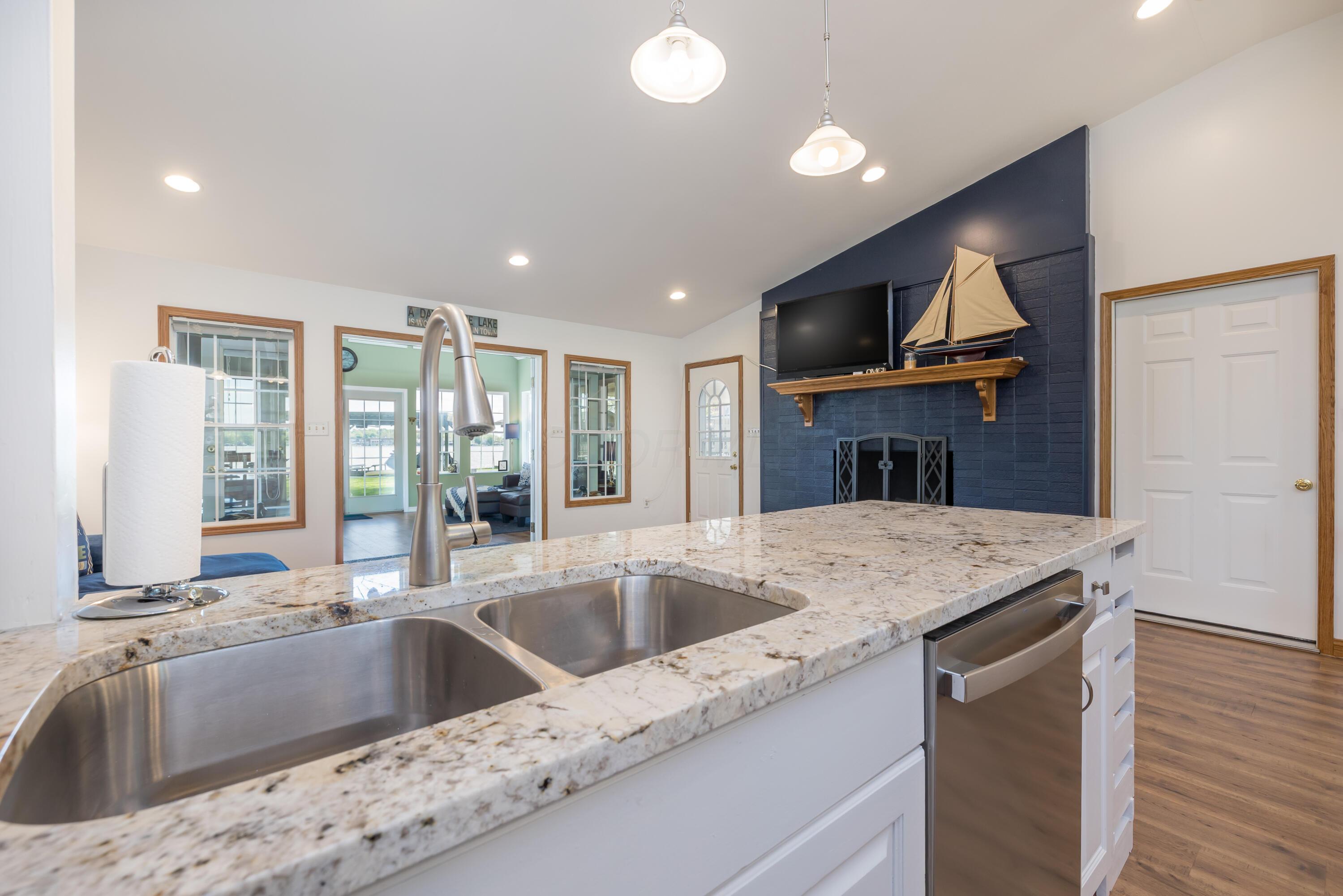 9342 Oh-368, Huntsville, Ohio image 28