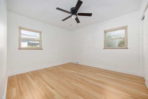 Tiny photo for 3296 Leighton Road, Columbus, OH 43221 (MLS # 225039556)