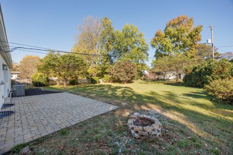 Tiny photo for 3296 Leighton Road, Columbus, OH 43221 (MLS # 225039556)