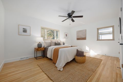 Tiny photo for 3296 Leighton Road, Columbus, OH 43221 (MLS # 225039556)
