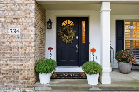 Tiny photo for 7314 Winnipeg Drive, Dublin, OH 43016 (MLS # 225044539)