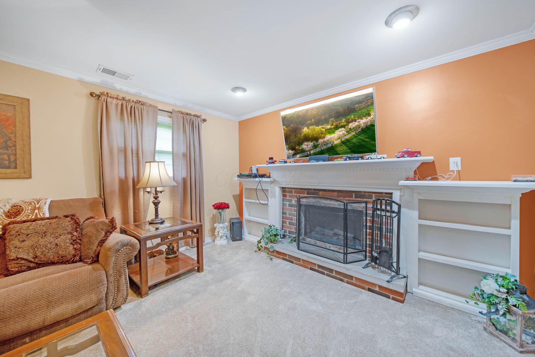 6374 Balsam Drive, Reynoldsburg, Ohio image 10