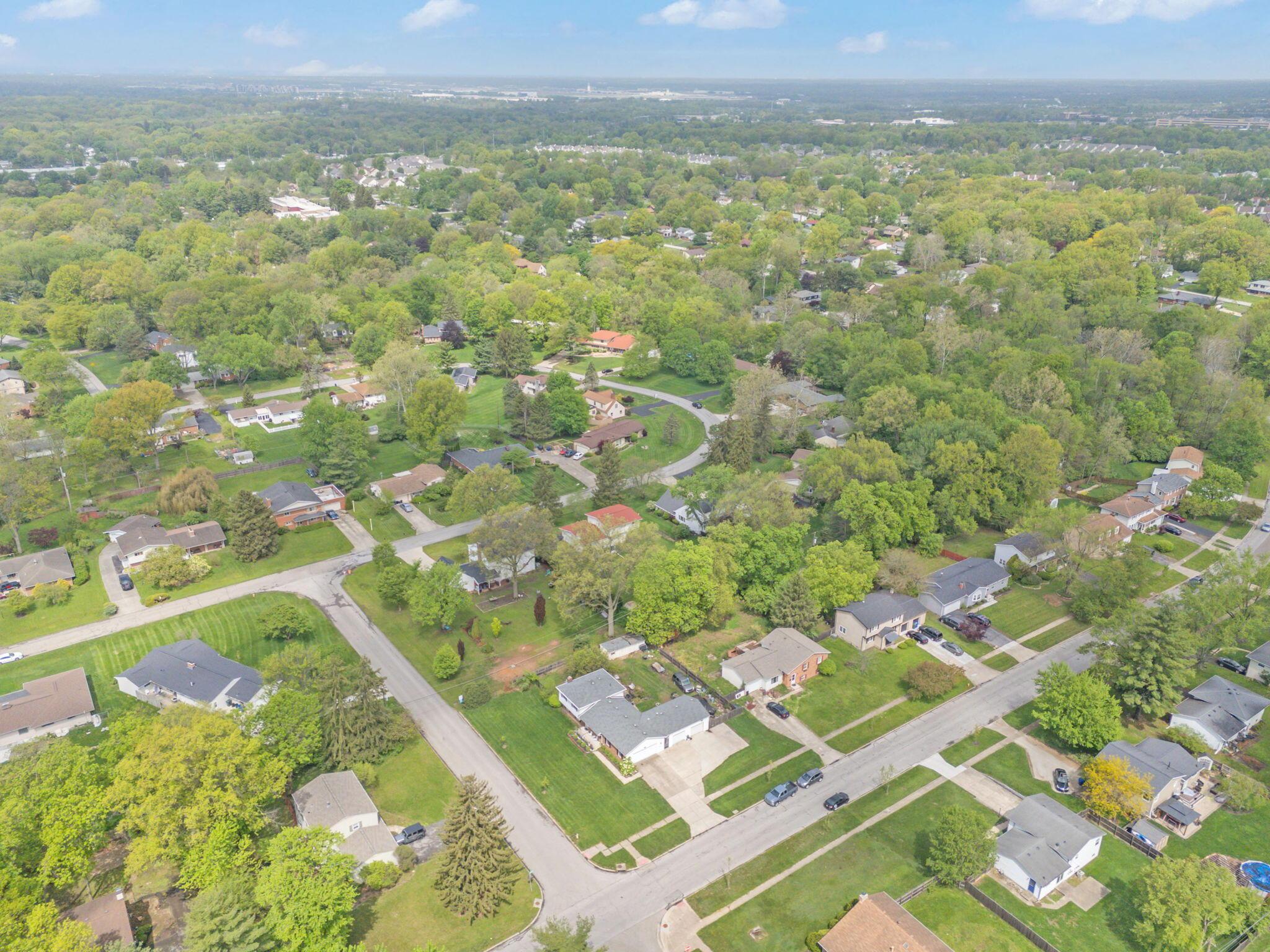 6374 Balsam Drive, Reynoldsburg, Ohio image 25