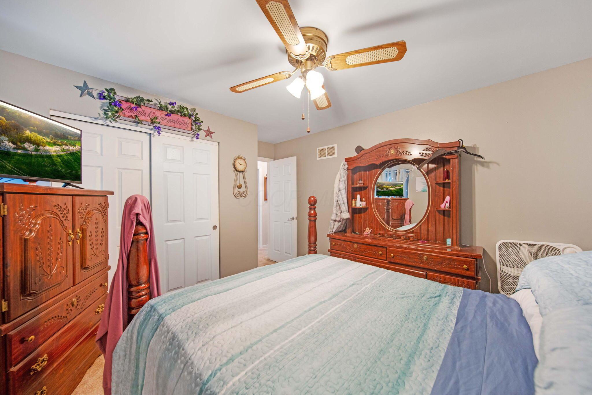 6374 Balsam Drive, Reynoldsburg, Ohio image 17