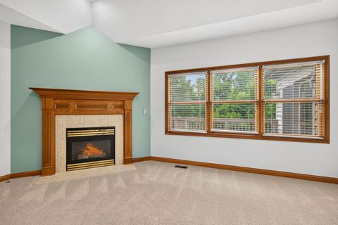 Tiny photo for 895 Linworth Village Drive, Columbus, OH 43235 (MLS # 226025764)