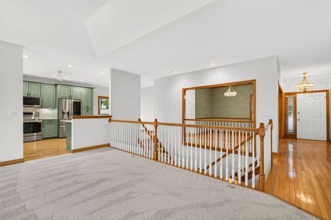 Tiny photo for 895 Linworth Village Drive, Columbus, OH 43235 (MLS # 226025764)