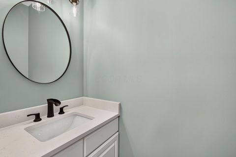 Tiny photo for 895 Linworth Village Drive, Columbus, OH 43235 (MLS # 226025764)