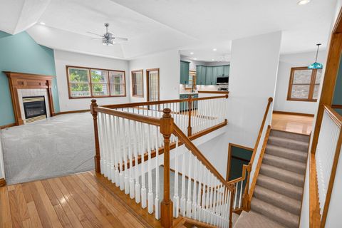 Tiny photo for 895 Linworth Village Drive, Columbus, OH 43235 (MLS # 226025764)