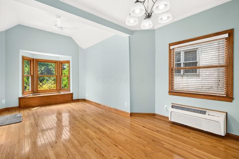 Tiny photo for 895 Linworth Village Drive, Columbus, OH 43235 (MLS # 226025764)