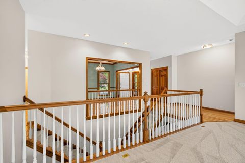 Tiny photo for 895 Linworth Village Drive, Columbus, OH 43235 (MLS # 226025764)